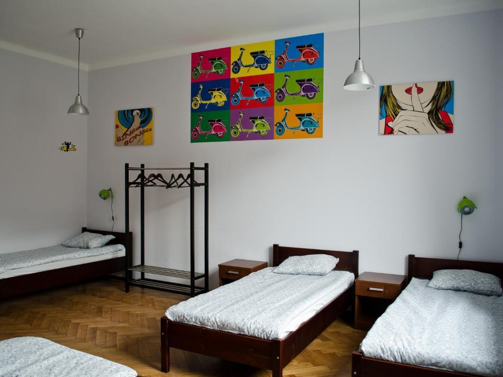 Tramp Aparthostel Краков Экстерьер фото